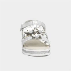 Walkright Girls Silver And Metallic Sandals